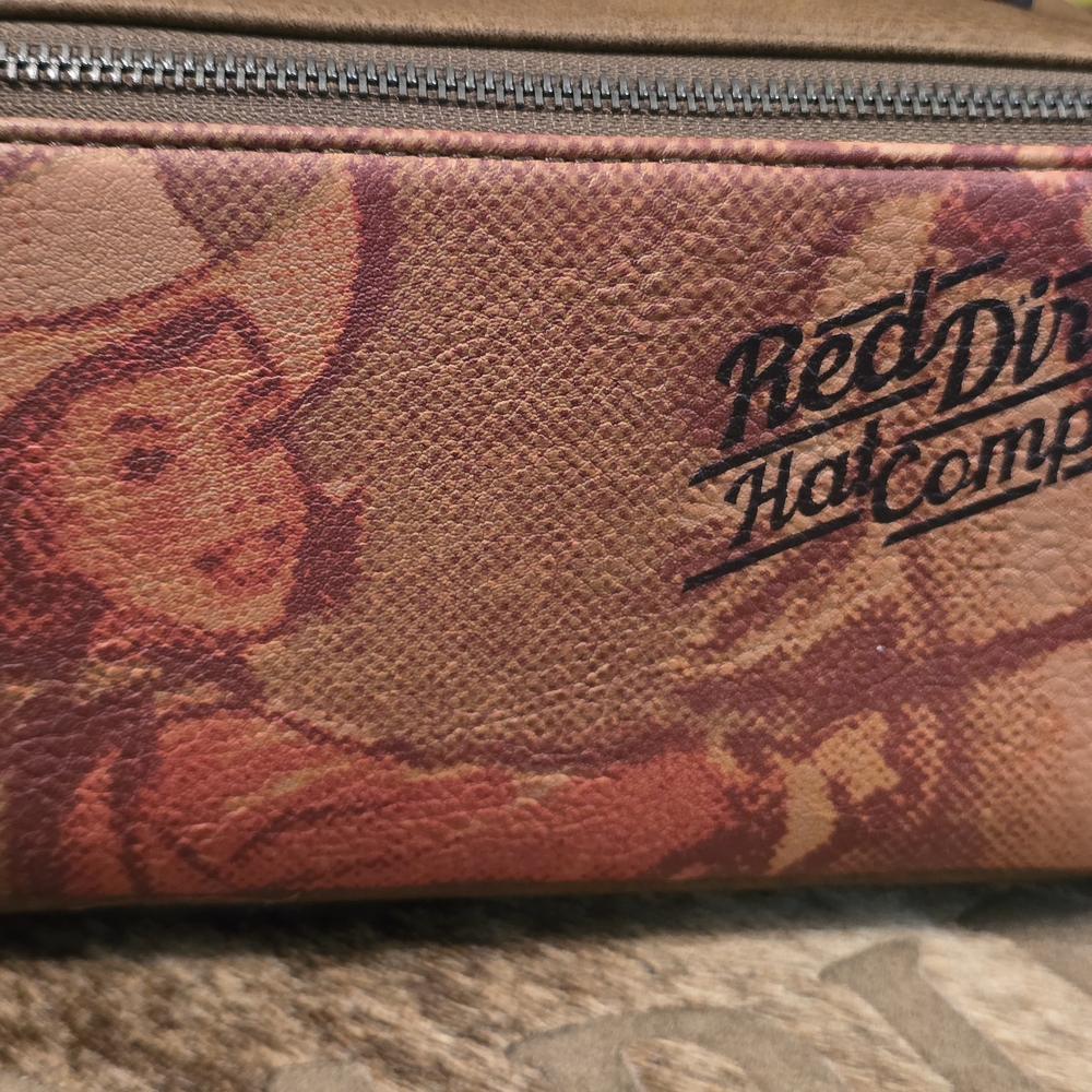 Red Dirt Hat Company Dome Vintage Cowgirl Cosmetic Pouch - Picture 12 of 14